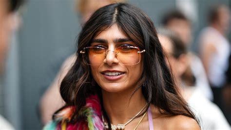 mia khalifa best nudes|Mia Khalifa Porn Videos 